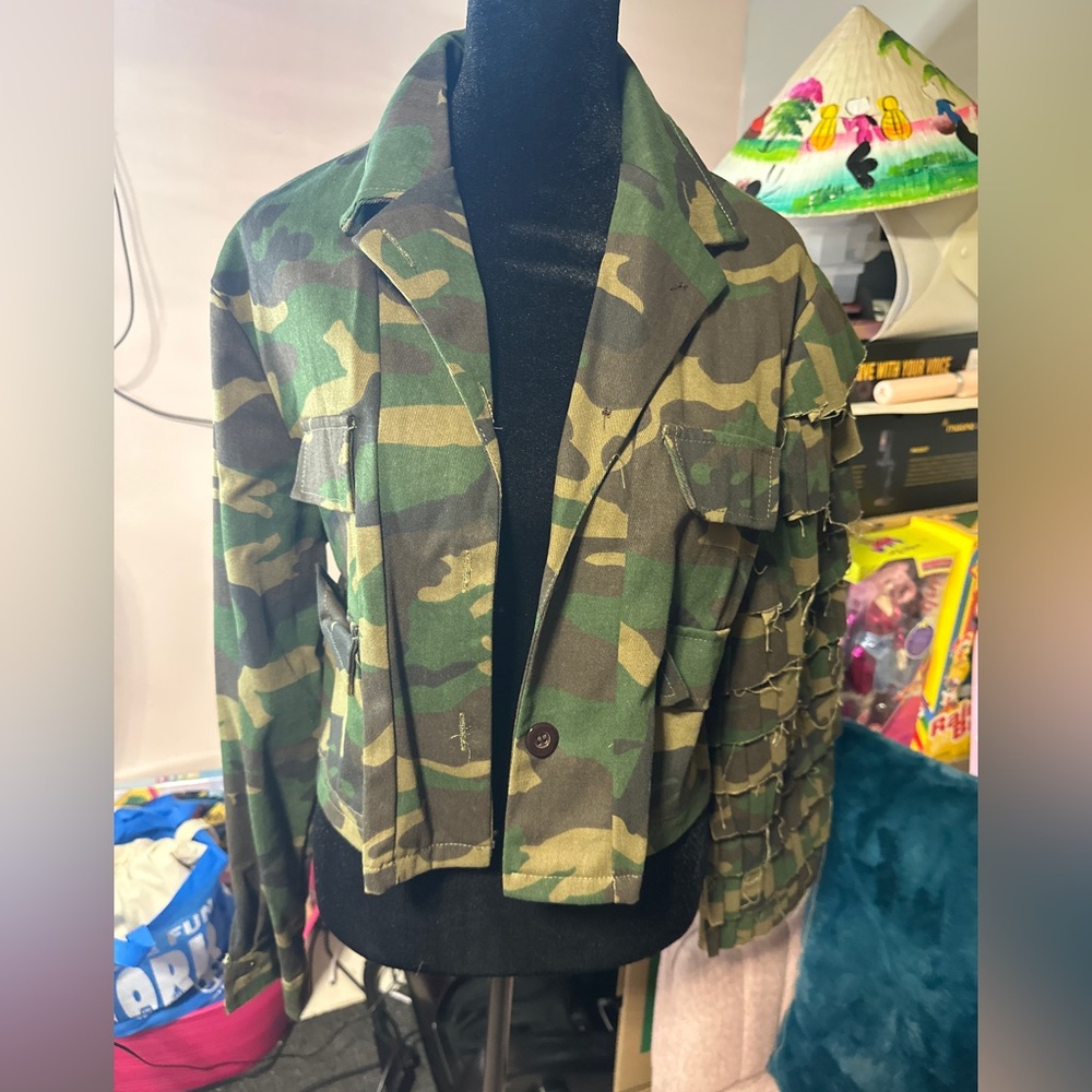 Camouflage Cropped Jacket
